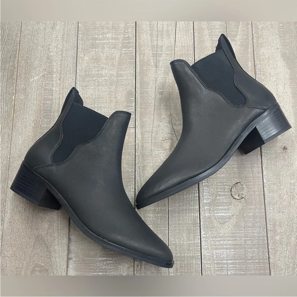 NWT Soludos Chelsea Bootie Marfa Leather in Black Size 8.5 - Picture 3 of 14